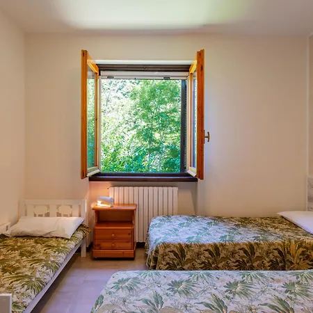 Nel Castagneto-1 By Interhome شقة *