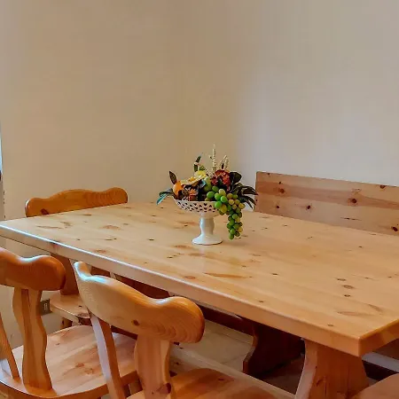 Nel Castagneto-1 By Interhome